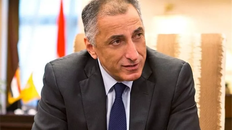 طارق عامر يُقدم الشكر للرئيس السيسي ويؤكد طلب الاعتذار عن منصبه لضخ دماء جديدة