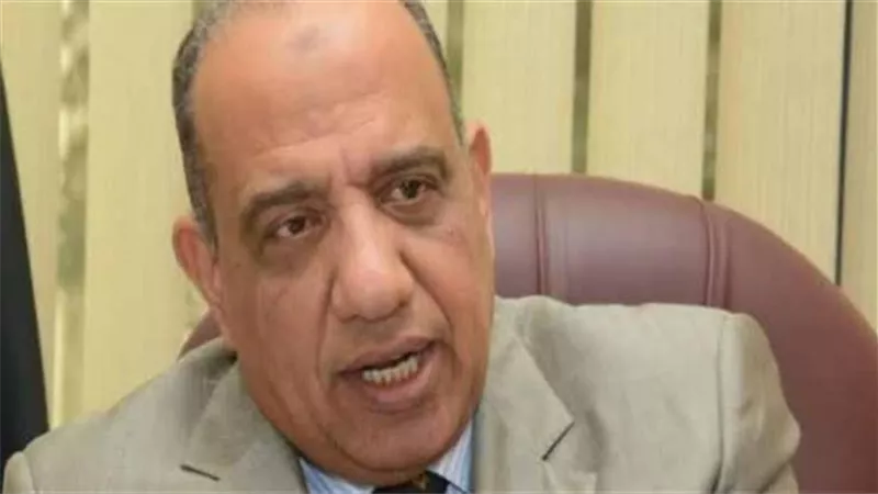 وزير قطاع الأعمال يبدأ سلسلة من اللقاءات مع قيادات الشركات القابضة