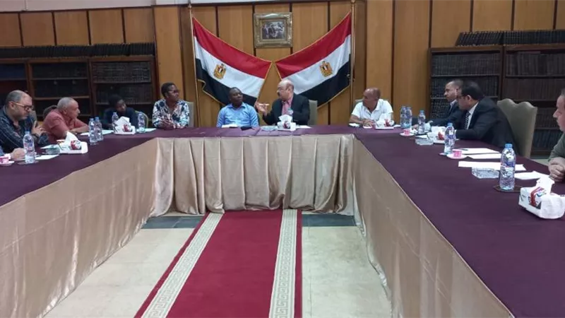 أبرزها التبغ والشيكولاتة.. ارتفاع الصادرات المصرية لتنزانيا