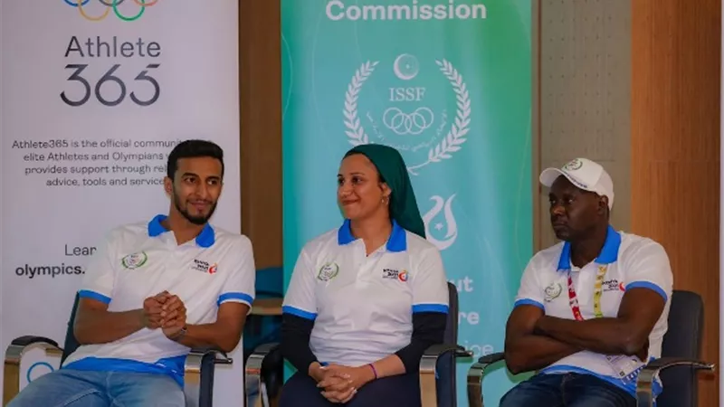 النائبة آية مدنى تتسلم عملها كرئيس لجنة اللاعبين باتحاد التضامن الإسلامى الرياضى