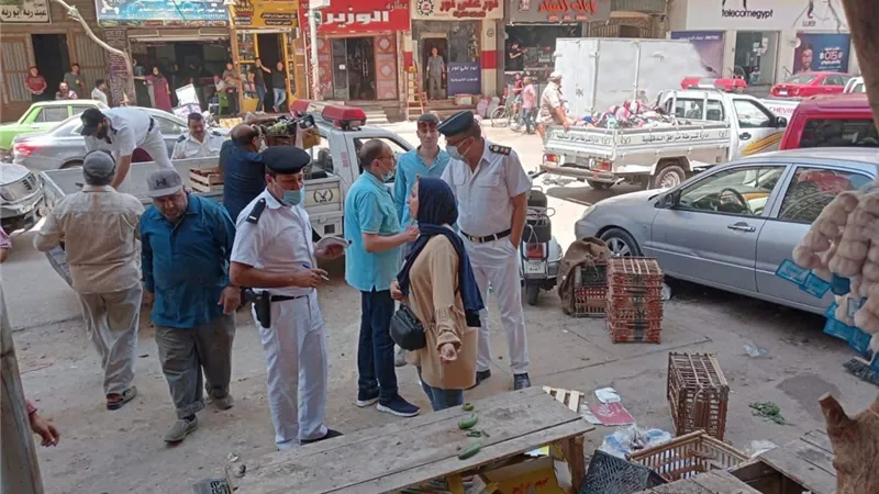 مرافق الدقهلية تواصل حملاتها المكبرة على عدد من شوارع المنصورة