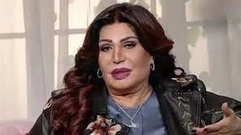 نجوى فؤاد مدربة بديعة مصابنى فى 