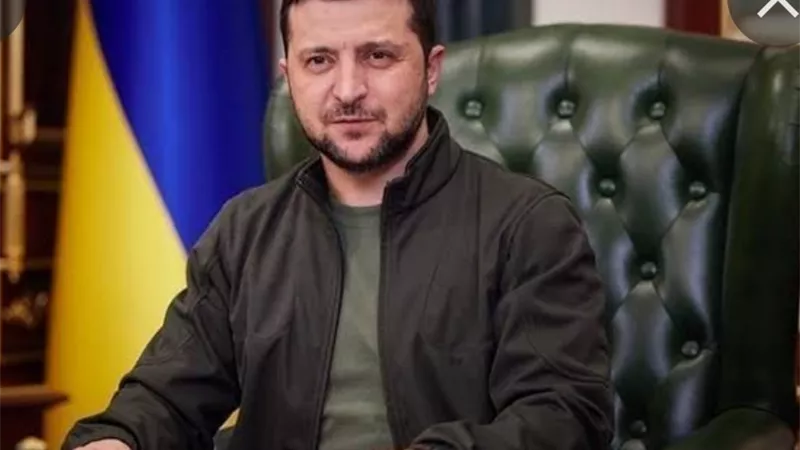 زيلينسكي: أوكرانيا تحافظ على اتصال مستمر مع الوكالة الدولية للطاقة الذرية