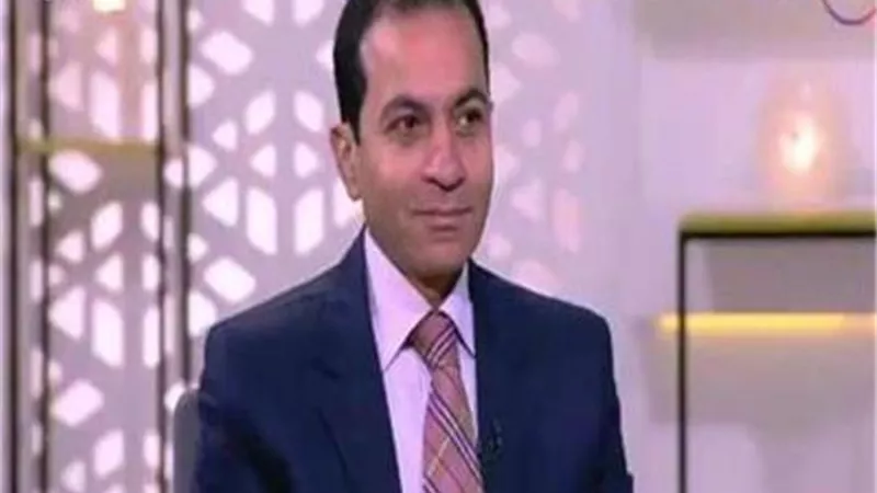 خبير: 