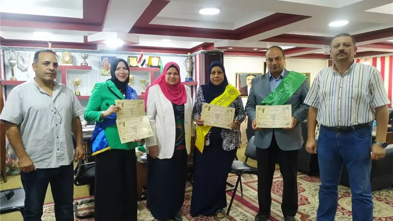التربية والتعليم بالمنوفية تكرم الرواد المثاليين للمراحل التعليمية
