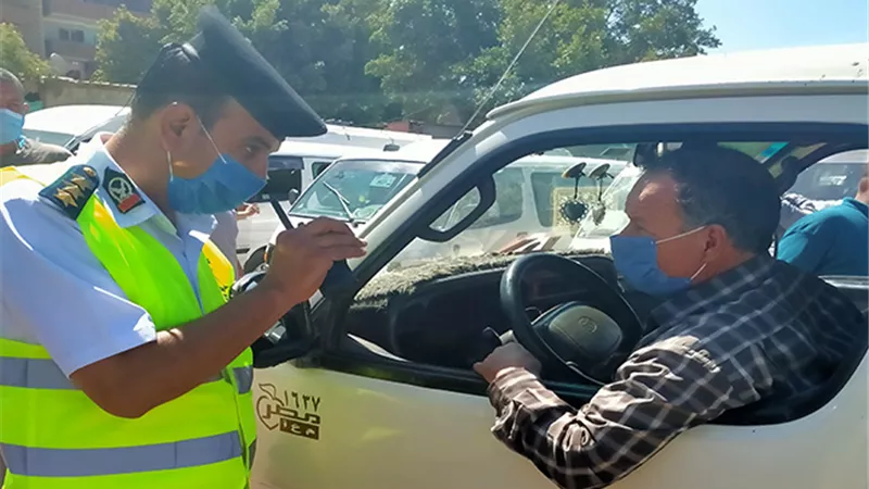 خالفوا التعليمات.. سحب 2574 رخصة قيادة في 24 ساعة
