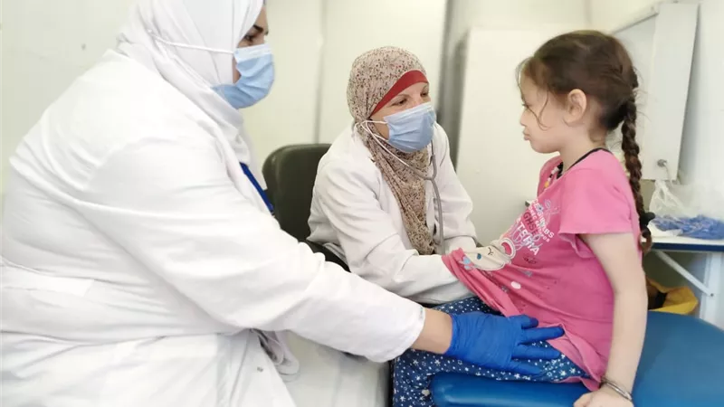 فحص وعلاج مجانى لأهالى اسطال بسمالوط في المنيا