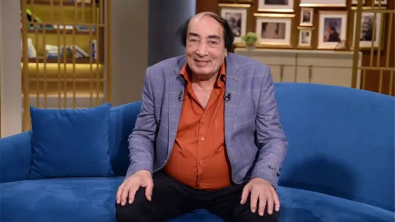 لون يديه كان أزرق.. إصابة عبد الله مشرف بجلطتين فى ذراعه اليسري