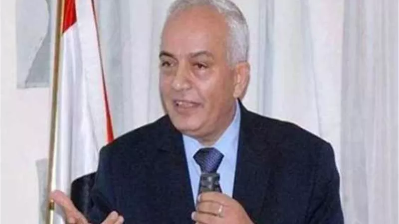 وزير التعليم يكذب 