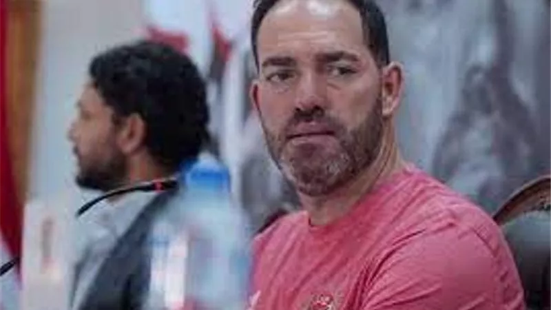 سواريش يجهز نجم الاهلى المصاب ليحل محل ديانج