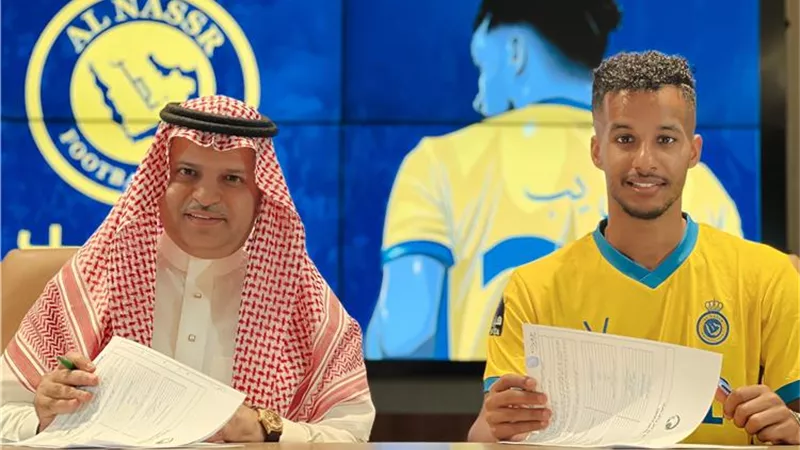 تفاصيل انتقال عبدالرحمن غريب الى النصر السعودى بدلا من الهلال