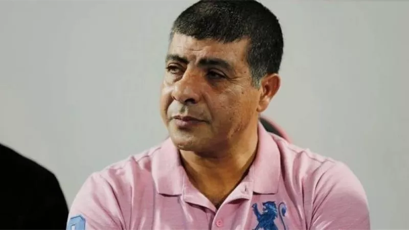 طلائع الجيش يمدد تعاقده مع طارق العشري موسم جديد