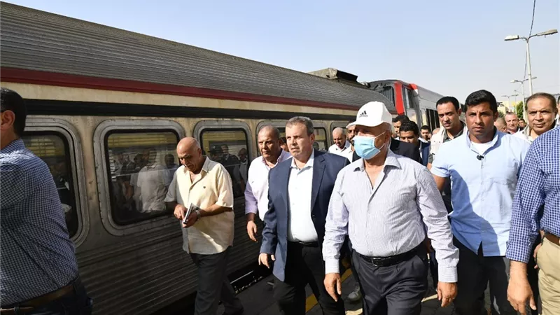 وزير النقل يتابع التقدم في معدلات تنفيذ مشروع تحديث نظم الإشارات بخط القاهرة/ الاسكندرية
