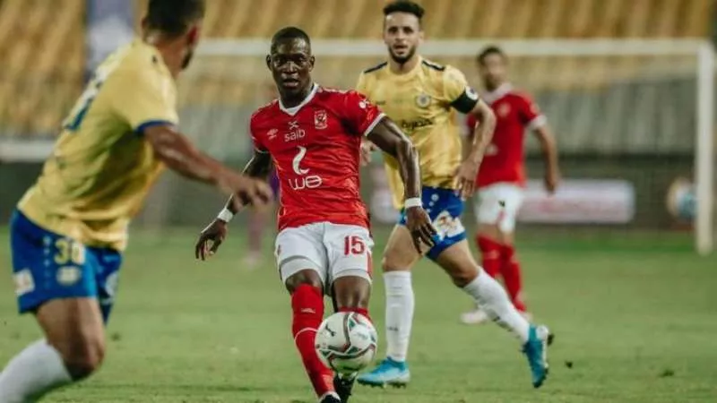 سواريش يفاجىء الإسماعيلى بتشكيل غير متوقع للأهلى .. تعرف عليه