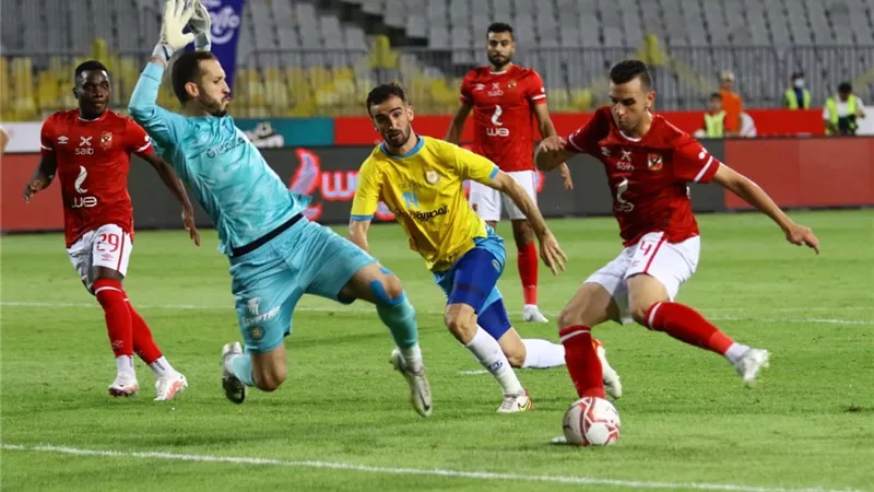 الأهلى يواصل نزيف النقاط بالتعادل السلبى أمام الإسماعيلى