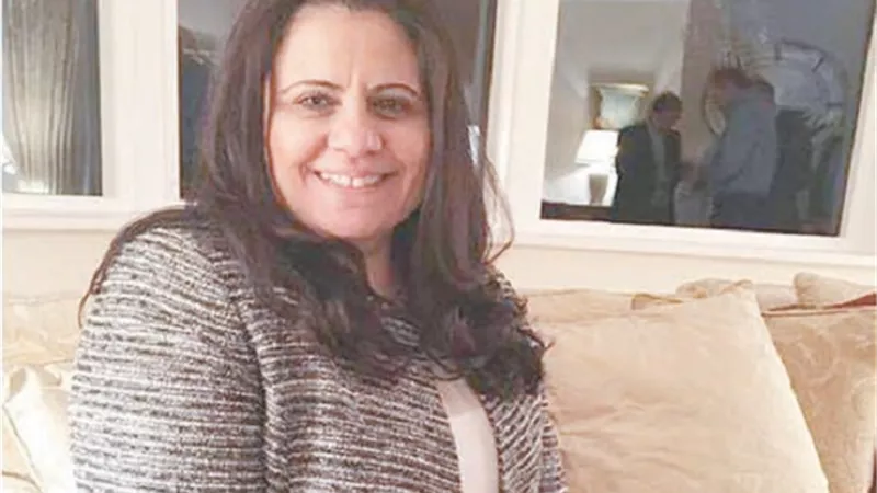 الوصول إلي الطالبة المصرية 