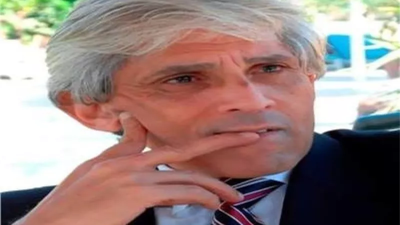 الوطنية للصحافة تنعى الكاتب الصحفي محمد عمر