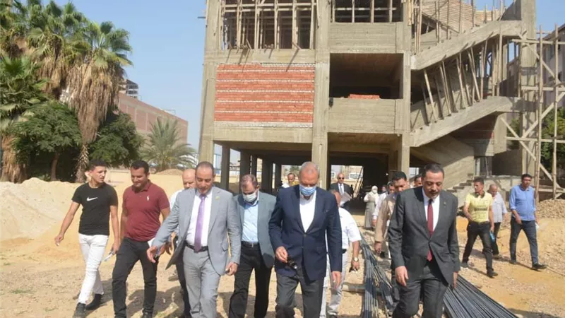 أشرف أمين يتفقد عدد من المشروعات برفقة محافظ القليوبية بتكلفة 240 مليون جنيه