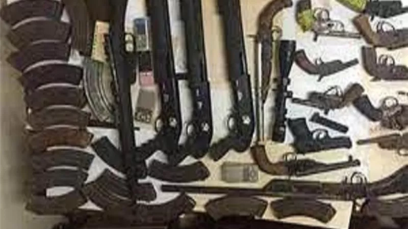 خلال حملة أمنية.. الداخلية تضبط 11 متهما بـ