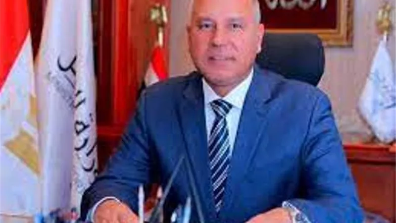 وزير النقل: مشروع تطوير وتوسعة الطريق الدائرى ملحمة بكل المقاييس