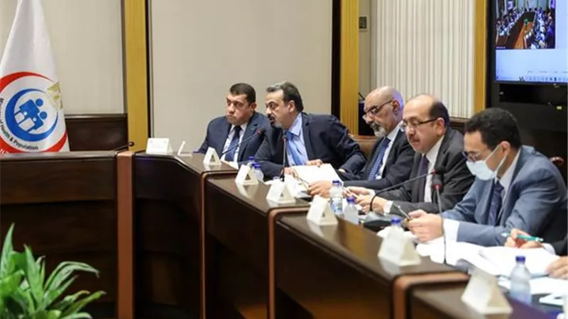 وزير الصحة والسكان يترأس اجتماع مجلس إدارة صندوق مواجهة الطوارىء الطبية