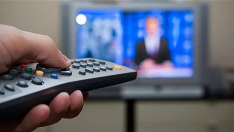 مشاهدة التلفاز بكثرة يزيد من خطر الإصابة بمرض الزهايمر ..اعرف التفاصيل