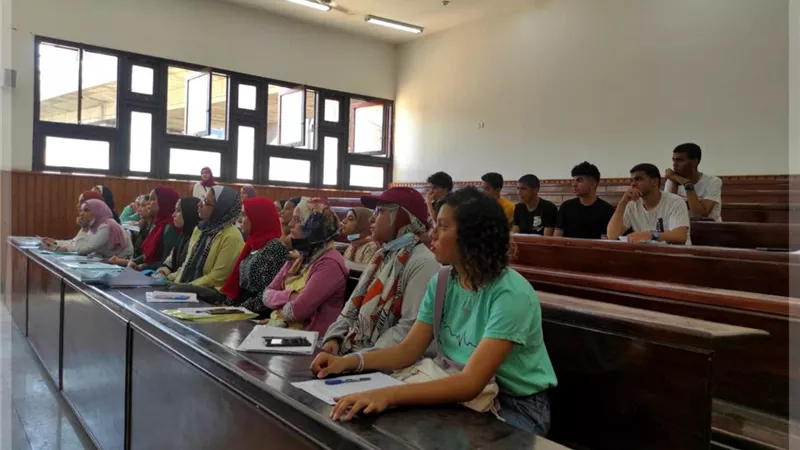 ألسن عين شمس تفتح باب التنسيق الداخلي للطلاب الجدد ٢٠٢٢/٢٠٢٣