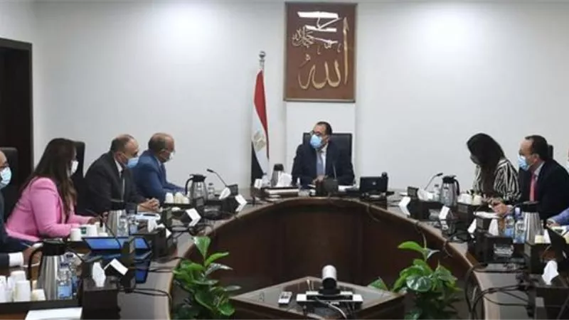 مدبولي: هناك ضرورة لارتباط خطط التطوير وإعادة الهيكلة بالشراكة مع القطاع الخاص