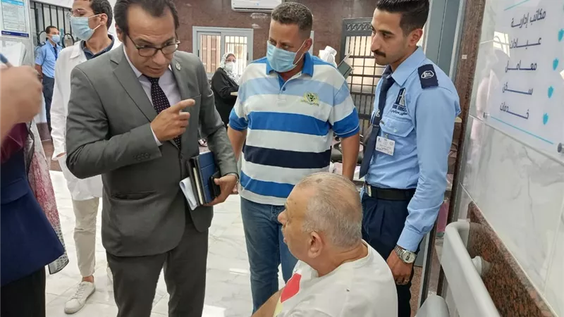 مدير الرعاية الصحية بالإسماعيلية يتفقد مراكز ووحدات الرعاية الأولية..صور