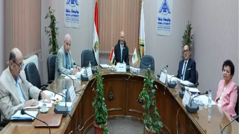 سوسه يترأس لجنة اختيار عميد كلية الآداب بجامعة بنها