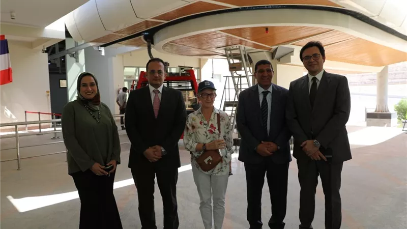 سفيرة البرتغال بمصر في زيارة لجامعة الجلالة لبحث سبل التعاون المشترك