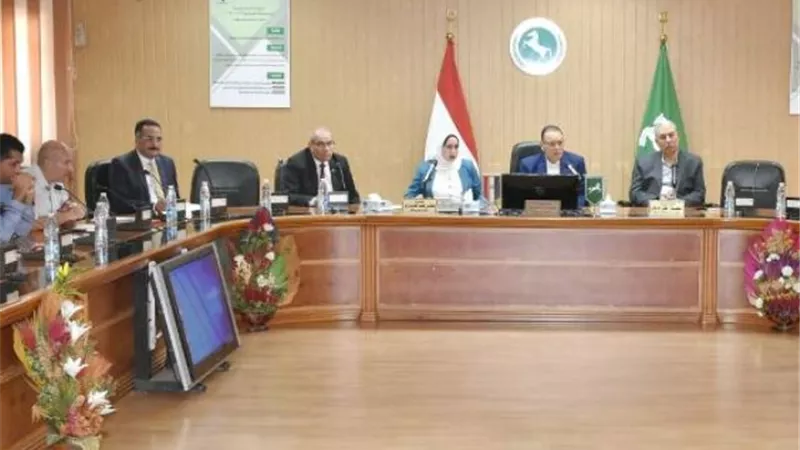 بدء تنفيذ المبادرة الوطنية للمشروعات الخضراء والذكية بالشرقية