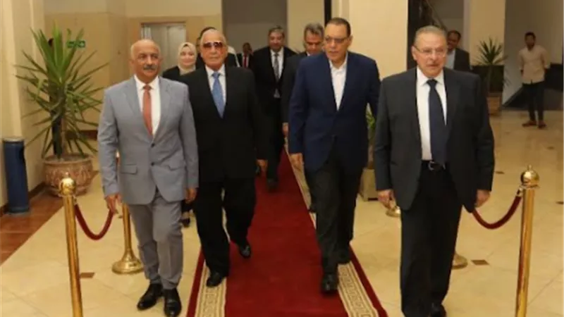 رئيس جامعة الزقازيق يستقبل مستشار فخامة السيد رئيس الجمهورية لشئون الصحة والوقاية ومحافظ الشرقية