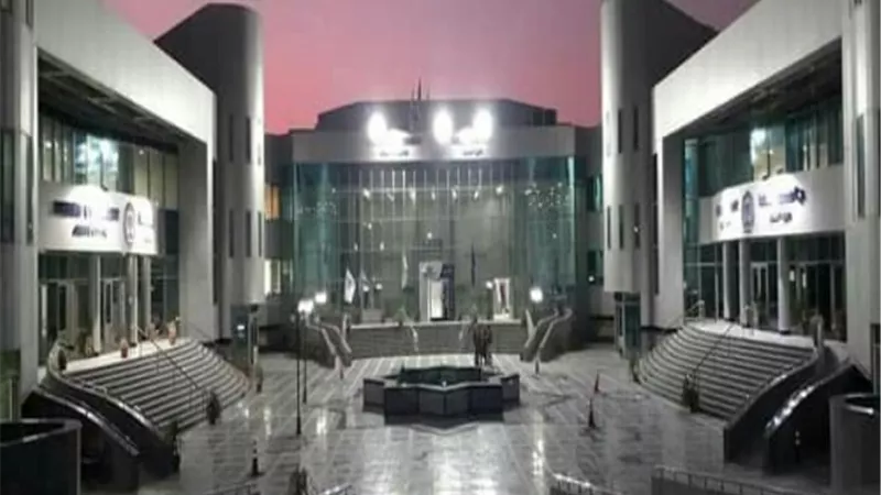 جامعة بنها الأهلية بالعبور تحدد موعد استقبال أوراق طلاب الشهادات المعادلة للإلتحاق بكلياتها