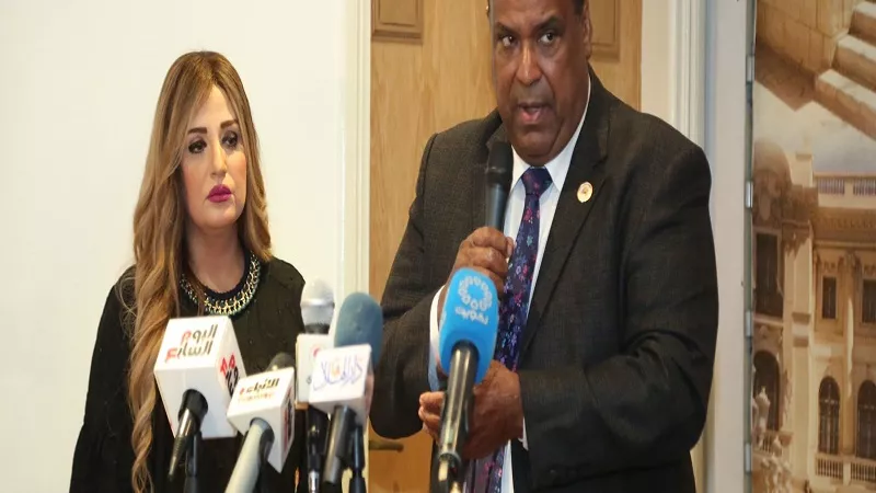 مهرجان القاهرة الدولي للمسرح التجريبي يكرم 5 رموز مسرحية من مصر وتونس والسعودية وكندا