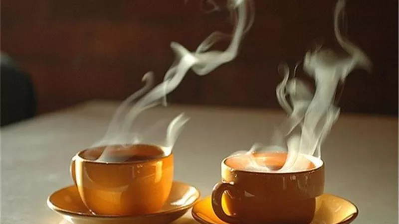 احذر.. المشروبات الساخنة تضاعف خطر الإصابة بسرطان الحلق
