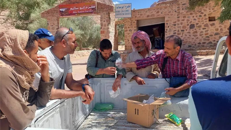 قافلة جامعة القناة تعالج 512 حالة بسانت كاترين