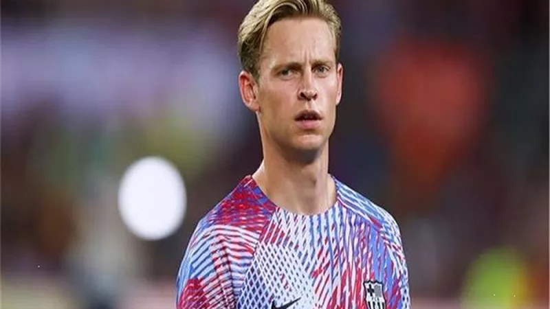 ليفربول يصارع الزمن لضم نجم وسط برشلونة