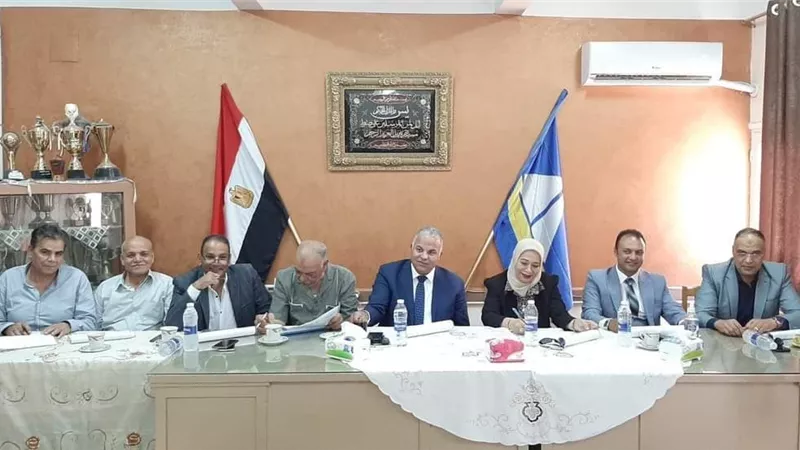 إستمرار مقابلات المتقدمين لشغل الوظائف الإشرافية بتعليم دمياط