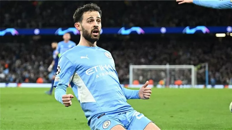 جوارديولا : برناردو سيلفا سيبقى فى مانشستر سيتى