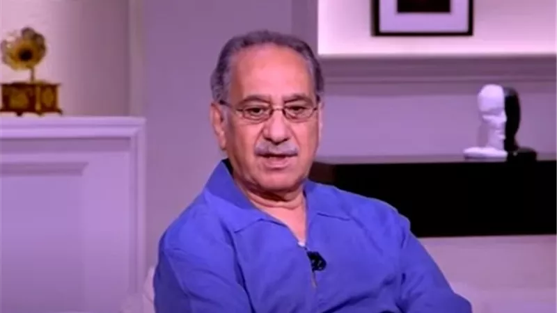 محمد أبو داوود: بدأت العمل في المسرح منذ التاسعة.. وعملت ملقنا بـ