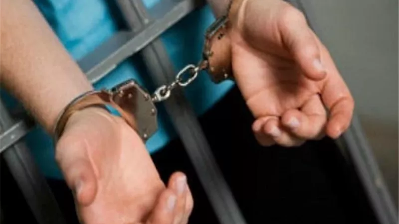 القبض على موظف بشركة اختلس عهدته بالزاوية الحمراء