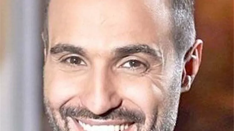 أحمد فهمي 