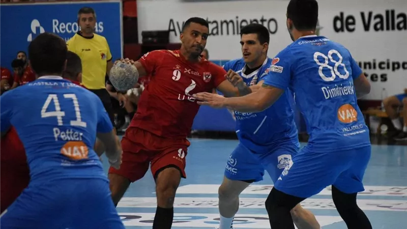 رجال يد الأهلي يتوج ببطولة كأس الأبطال الدولية بالبوسنة