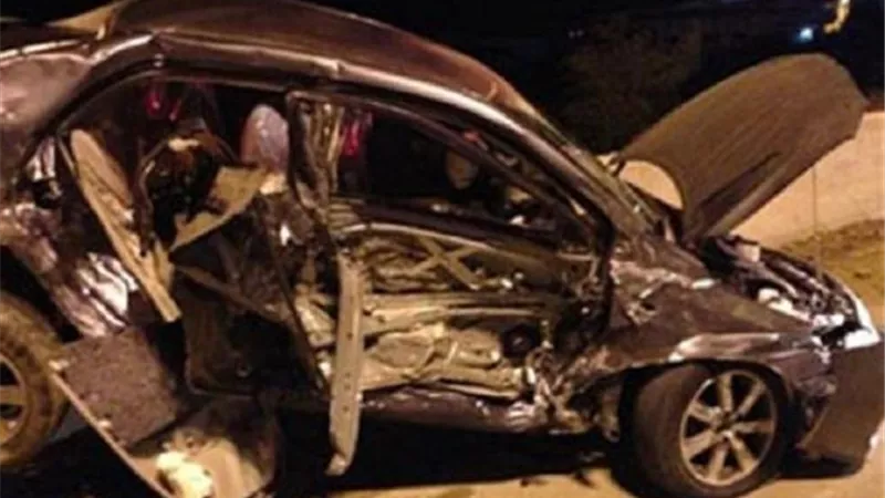 انفجار الإطار الأمامي يودي بحياة زوجين في حادث مروع.. والنيابة تأمر بدفن الجثتين