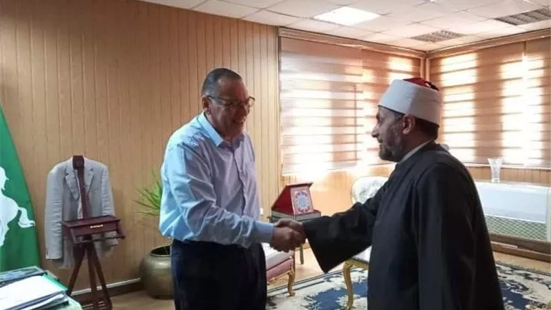 محافظ الشرقية يلتقي رئيس الإدارة المركزية للمنطقة الأزهرية لتهنئته بمهام منصبه الجديد