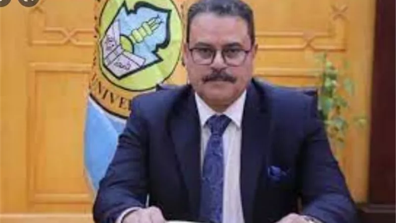 نائب رئيس جامعة الأزهر يتابع اختبارات القدرات بمعهد التمريض