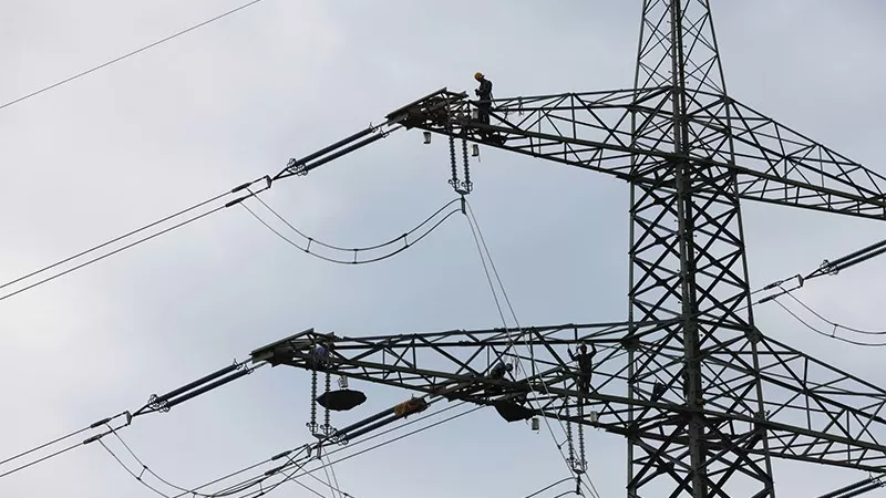 فرنسا: نبقى على سقف أسعار الكهرباء حتى نهاية العام
