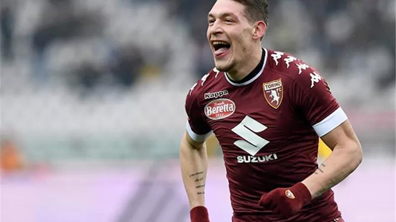 روما يتعاقد رسميا مع أندريا بيلوتي