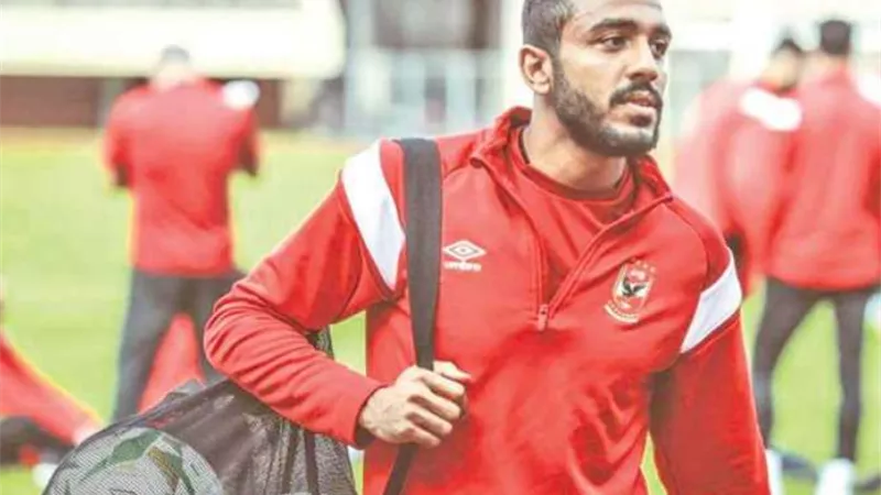كهربا يستعين بإكرامي للانتقال إلى بيراميدز .. تعرف على الحقيقة
